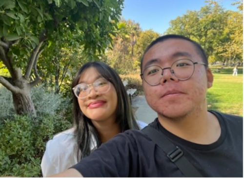 Kiara and friend smile for a selfie.